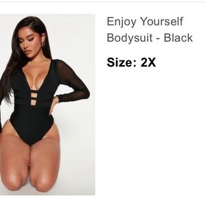 NWT Fashion Nova  black body suit